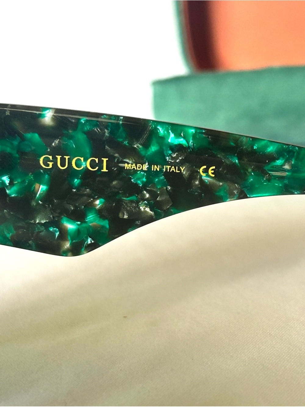 Gucci GG0956S 001 Oversized Black & Green Frame Sunglasses w Green Lenses - Picture 8 of 13